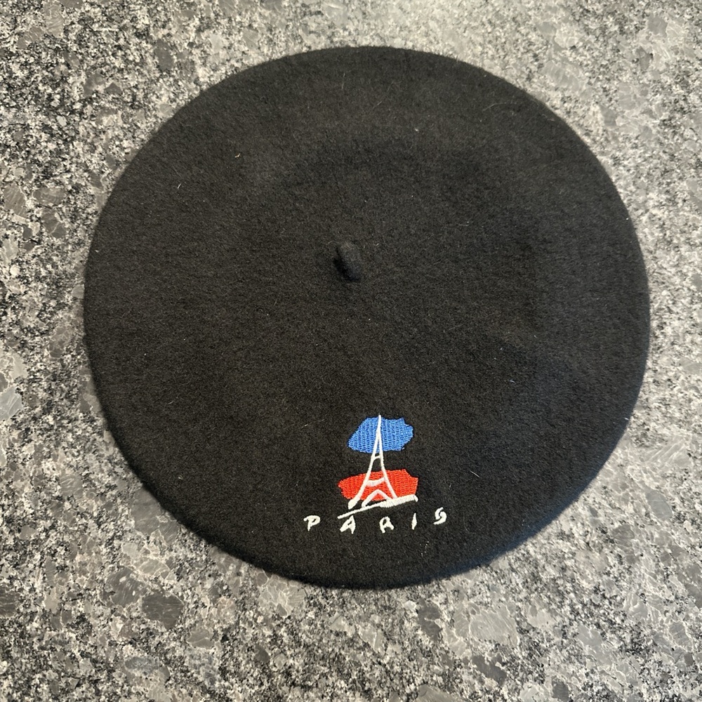 Black Vintage Paris beret hat